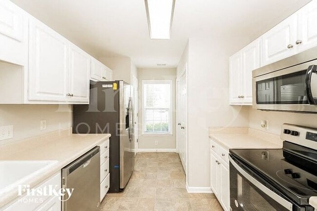 Building Photo - 882 Eli Moore Ct