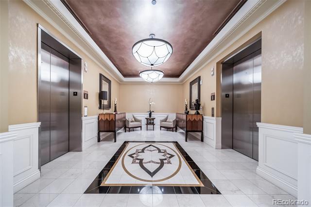 Building Photo - 100 Detroit St