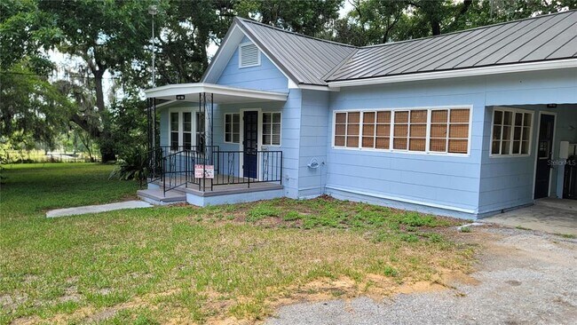 Building Photo - 36445 Trilby Rd