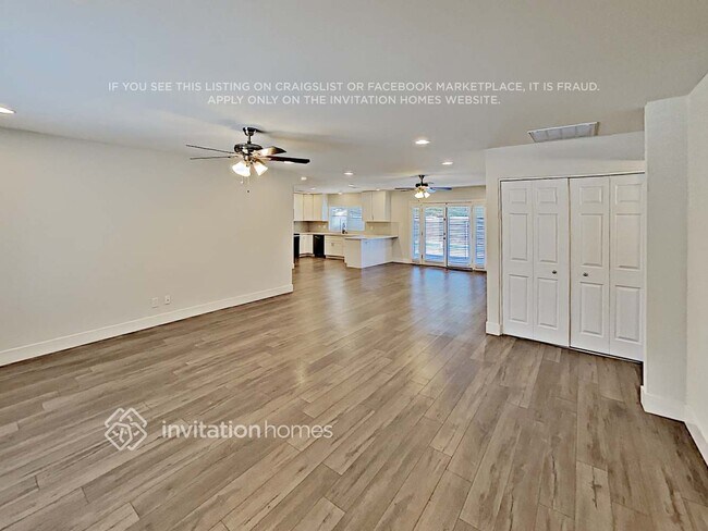Foto del edificio - 4800 S Taylor Dr