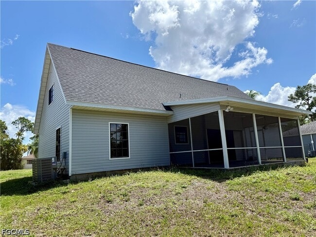 Building Photo - 18422 Huckleberry Rd