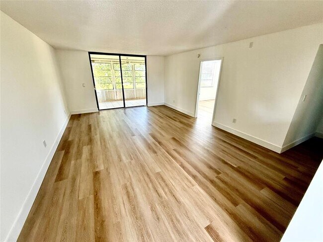 Foto del edificio - 7301 NW 18th St