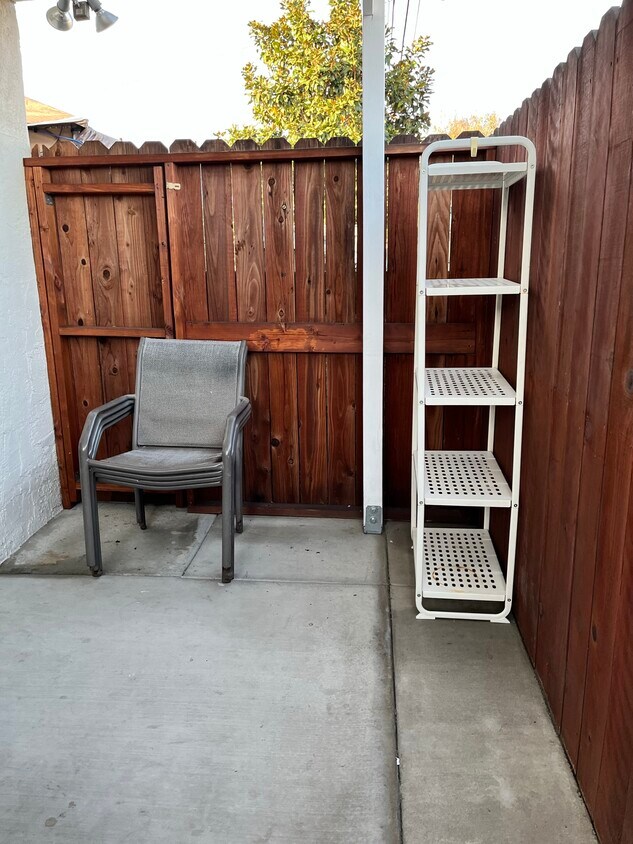 Foto del edificio - 15814 S Visalia Ave