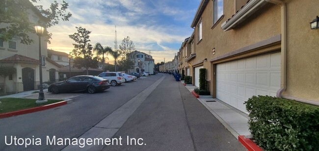 Building Photo - 2 br, 2 bath House - 15617Odyssey Drive #30