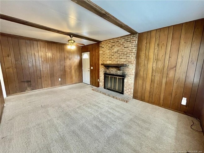 Building Photo - 717 Rockwood Dr