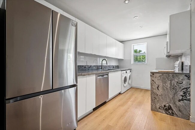 Foto del edificio - 801 Meridian Ave