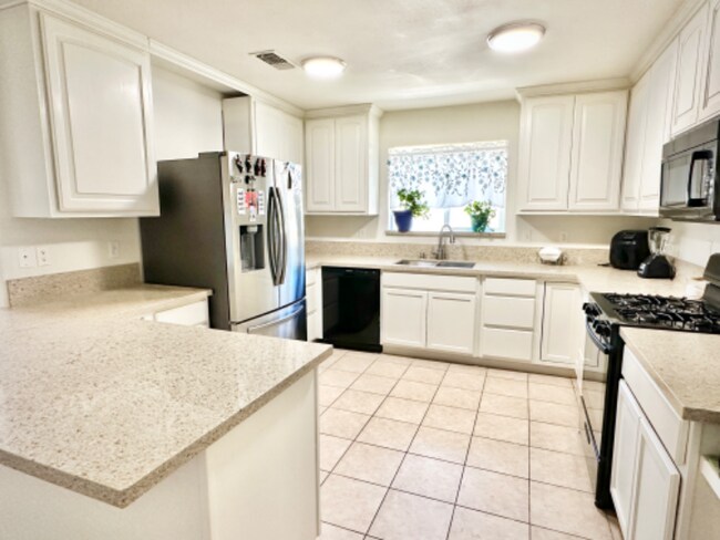 Building Photo - 5353 Encelia Dr