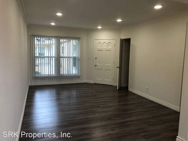 Foto del edificio - 3565 S Sepulveda Blvd