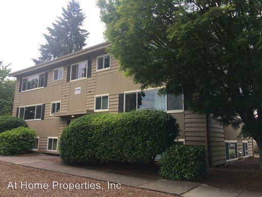Primary Photo - 1111 NW Tyler Ave