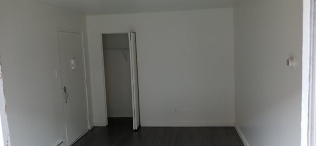 Building Photo - 2644 Harrison Ave