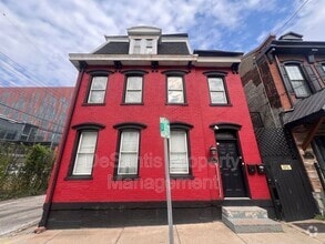 Building Photo - 42 Van Braam St