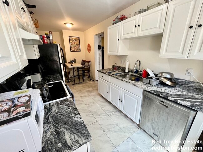 Photo - 452 Park Dr Apartment