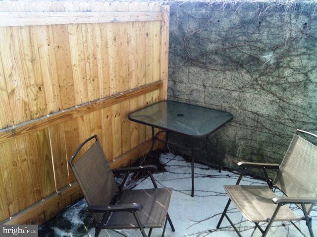 Foto del edificio - 124 Pierce St