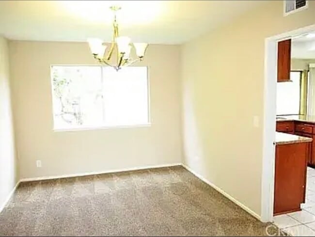 Foto del edificio - 17131 Edwards St