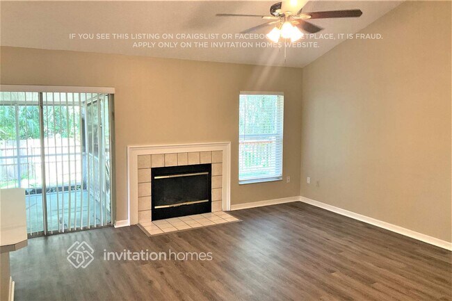 Foto del edificio - 7204 Hammet Rd