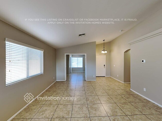 Foto del edificio - 3433 W La Salle St