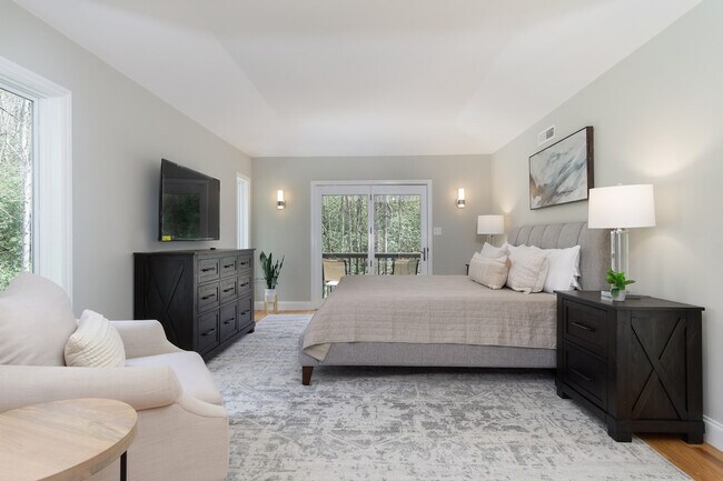 Foto del edificio - 19 Shady Brook Ln