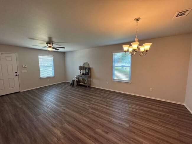 Foto del edificio - Live in OUR NEWEST SENIOR COMMUNITY! 55 & ...