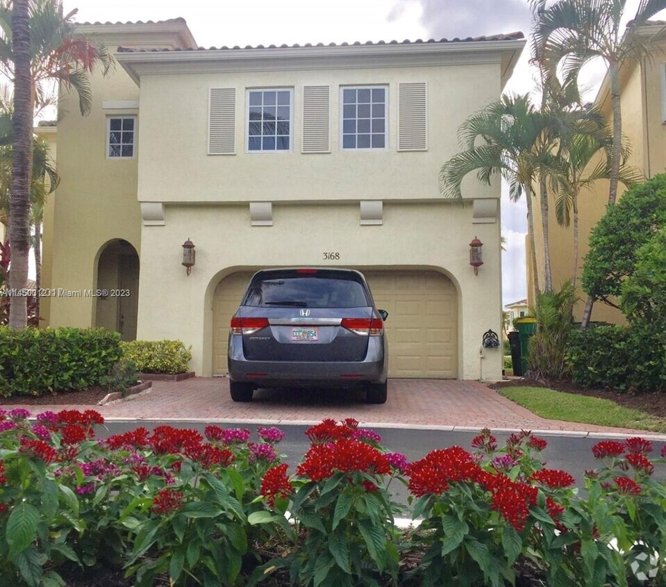 With Garage 2 Or More - Homes for Sale in Aventura, FL