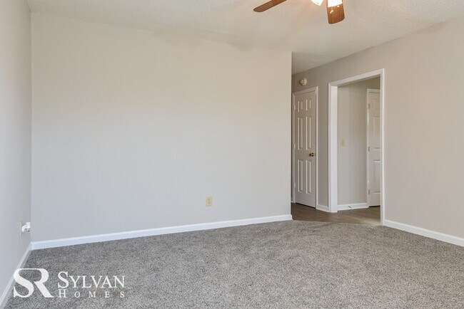 Foto del edificio - Come view this lovely 3BR 2BA home