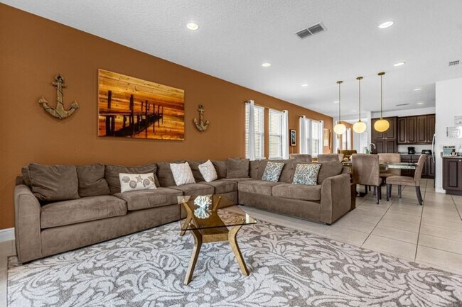 Building Photo - 371 Pendant Ct