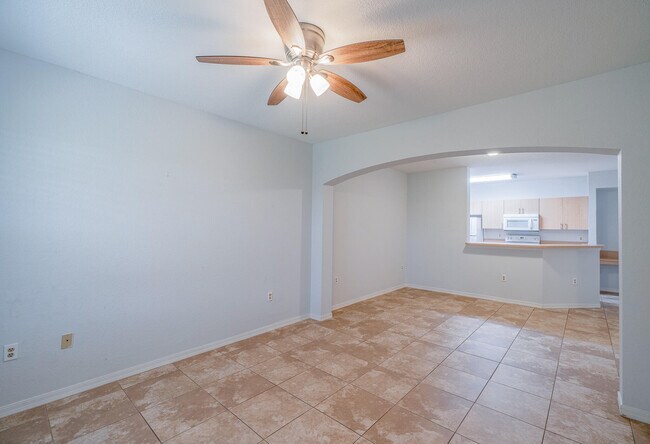 Foto del edificio - 114 SW Peacock Blvd