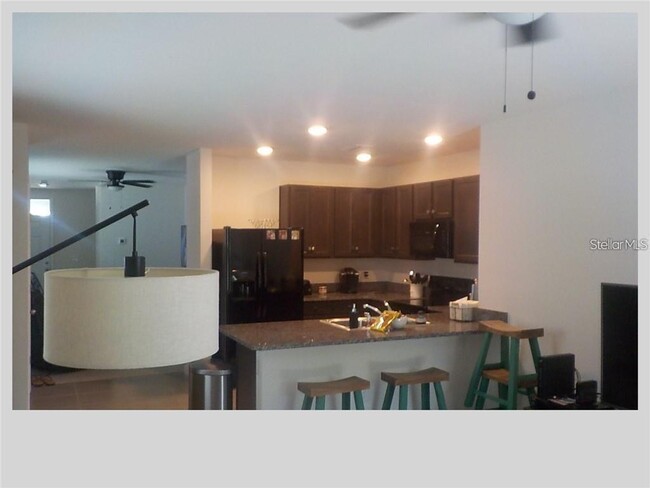 Building Photo - 5327 San Palermo Dr