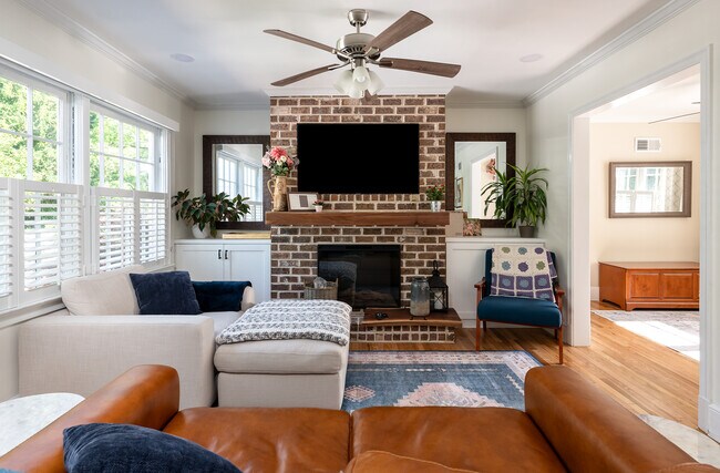 Building Photo - 630 Talmadge Dr