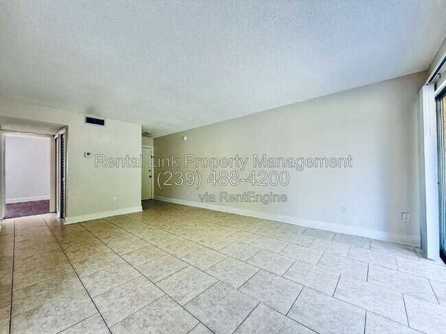 Foto del edificio - 3473 Clark Rd