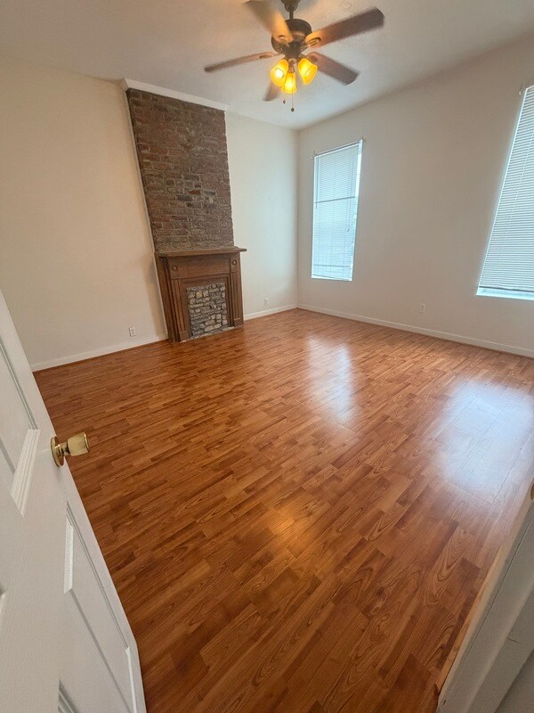 Building Photo - 3105 E Marshall St