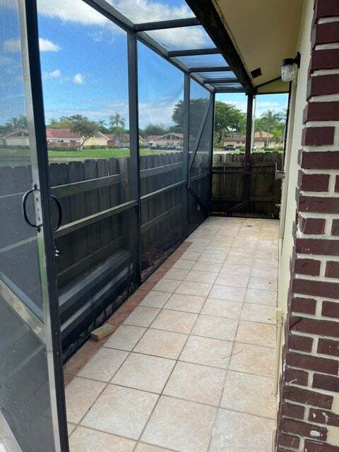 Photo - 4423 Woodstock Dr Townhome