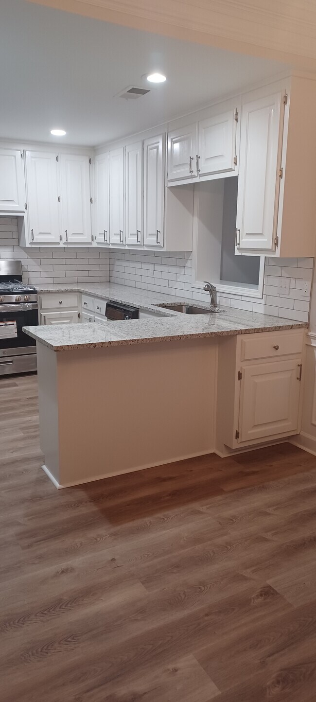 Photo - 7404 Saint Charles Sq Townhome