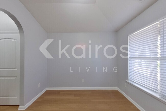 Foto del edificio - 588 Kincaid Cove Ln