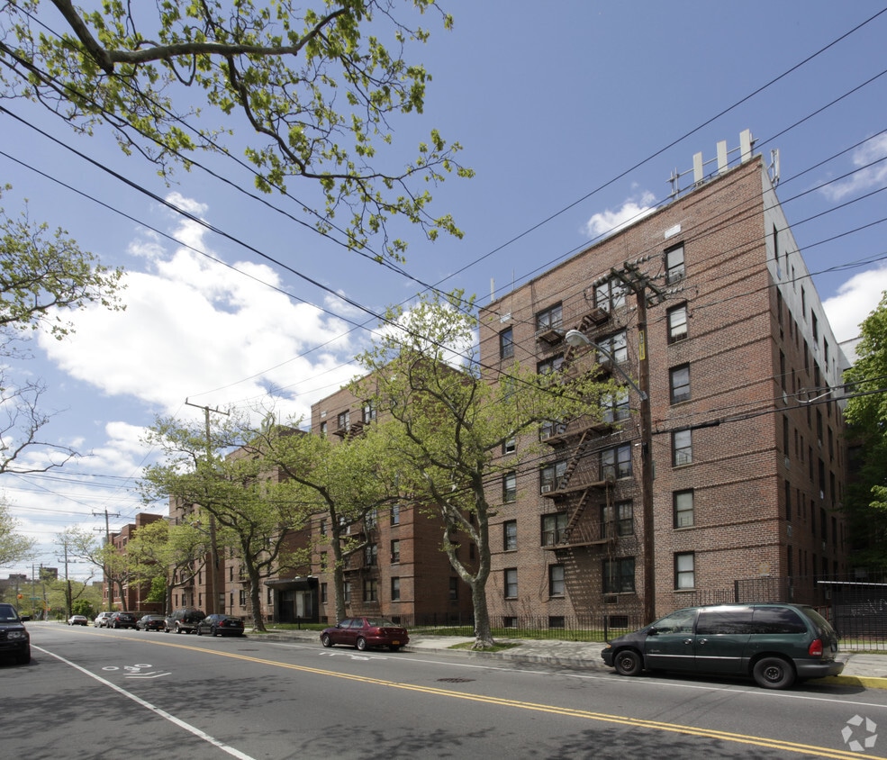 29322944 Beach Channel Dr, Far Rockaway, NY 11691 Apartments in