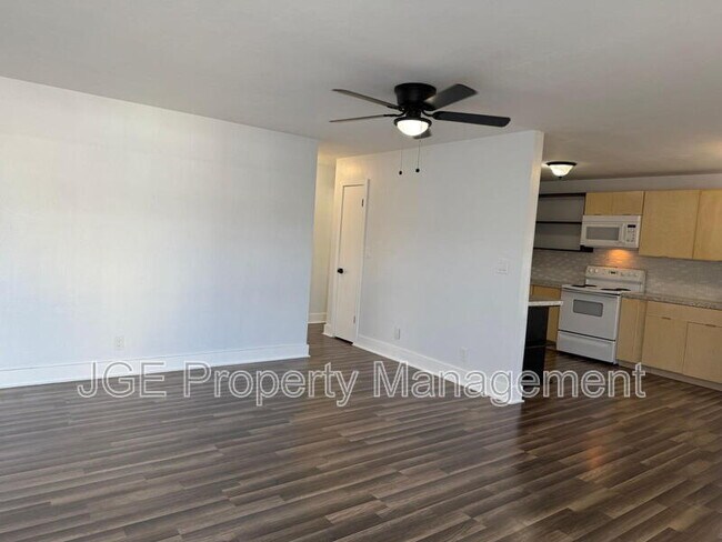 Foto del edificio - 810 Lake Shore Dr