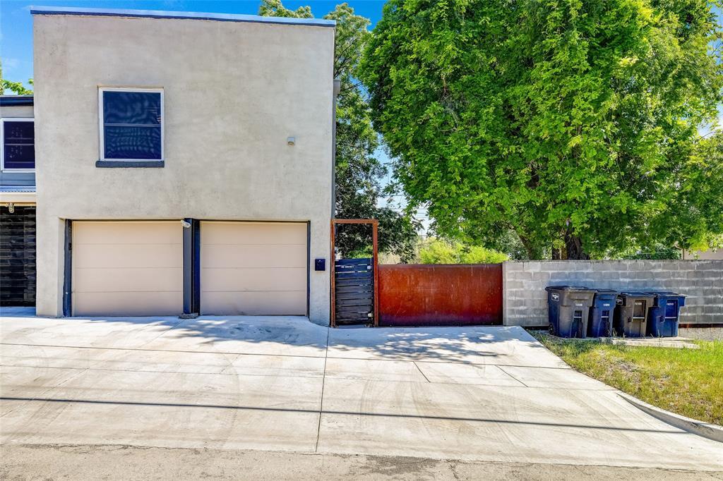 Primary Photo - 2800 Forest Park Blvd