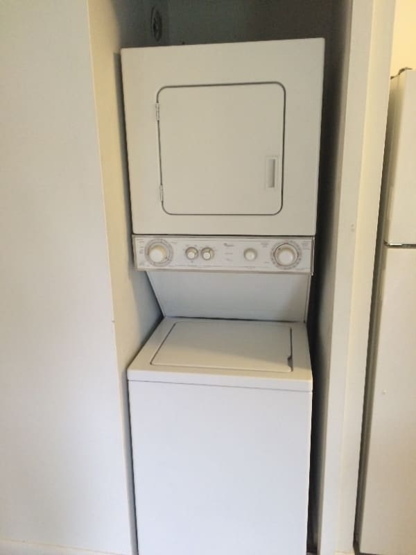 Building Photo - 1768 My Pl Ln