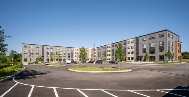 Building Photo - 112 Garden Street Apartments