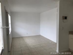 Building Photo - 1 br, 1 bath  - 2321 Madison St Apt 5