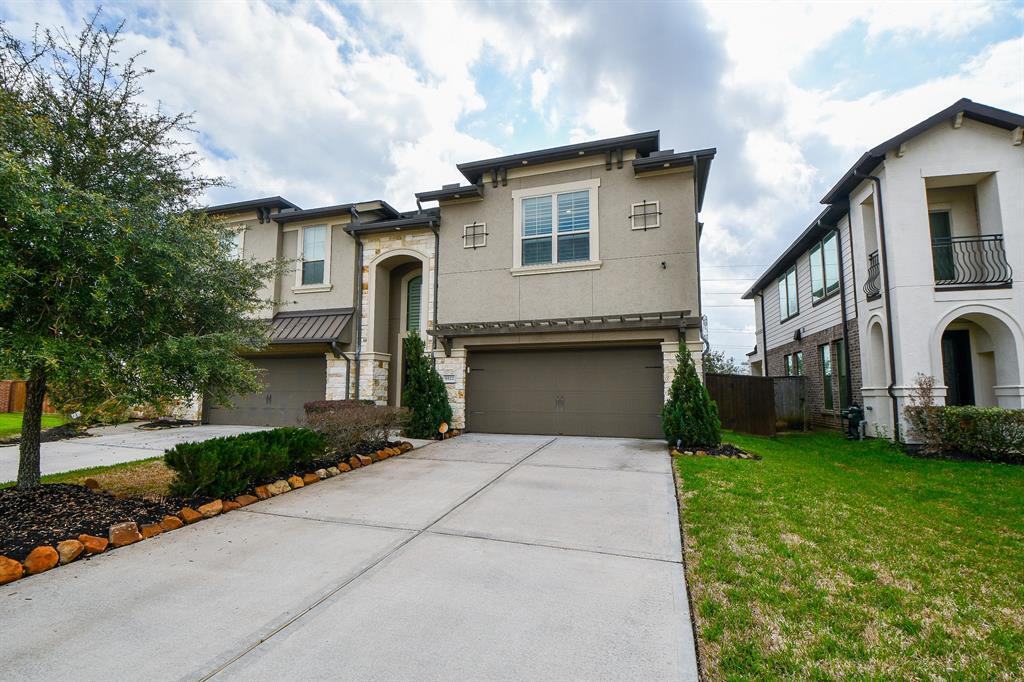 9522 Scanlan Heights Ln, Missouri City, TX 77459 Condo for Rent in