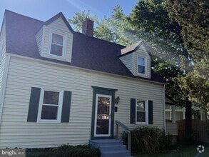 Building Photo - 711 Taggart St