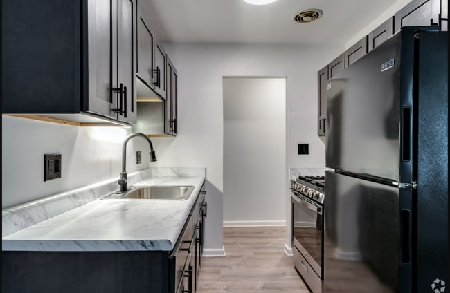 Interior Photo - Warren Manor Apartments