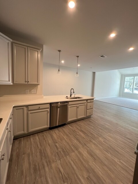Building Photo - 9405 Astilbe Ln