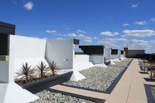 Roof Top Garden - 700 New St
