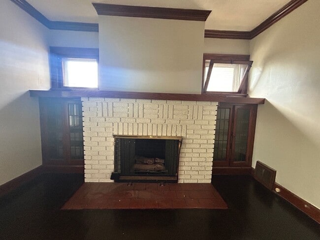 Building Photo - 471 E 143rd St