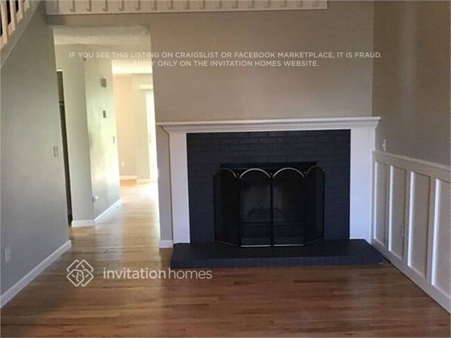 Building Photo - 17334 E Wagontrail Pkwy