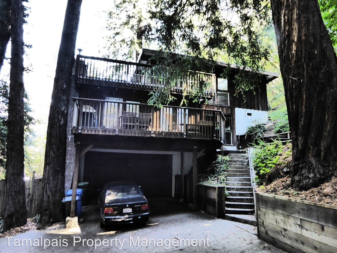 Primary Photo - 3 br, 2.5 bath House - 345 Hazel Avenue