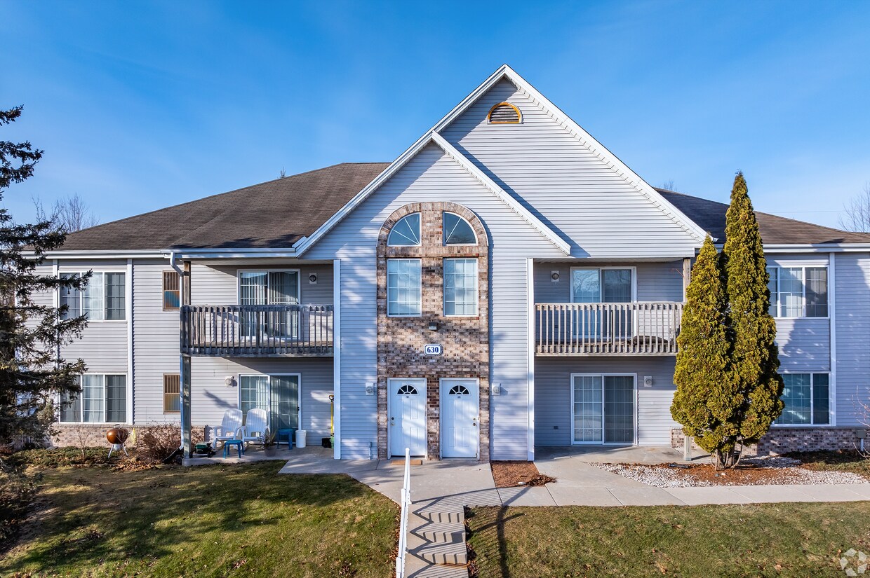 Primary Photo - Marketing TitleModern 2-Bed/2-Bath Condo S...