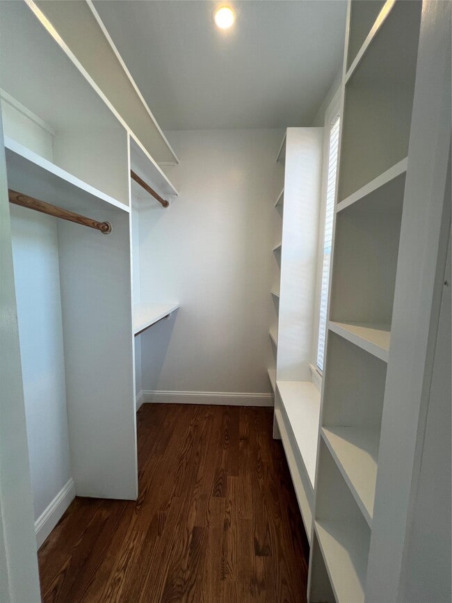 Foto del edificio - 46 Claremont Pl