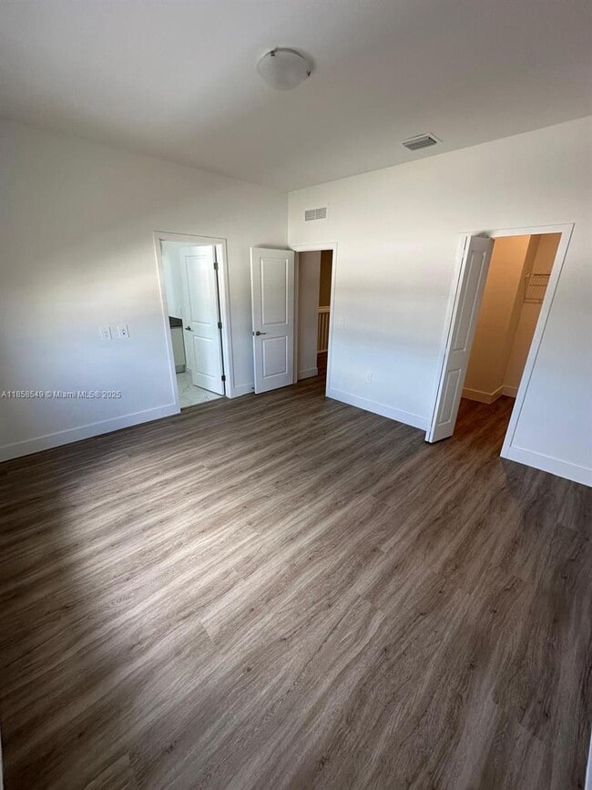Building Photo - 18987 345 Ter
